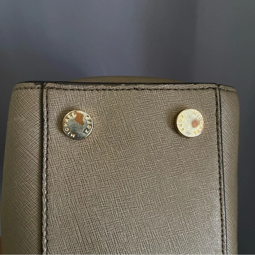Michael Kors Bag Medium - Picture 5 of 11